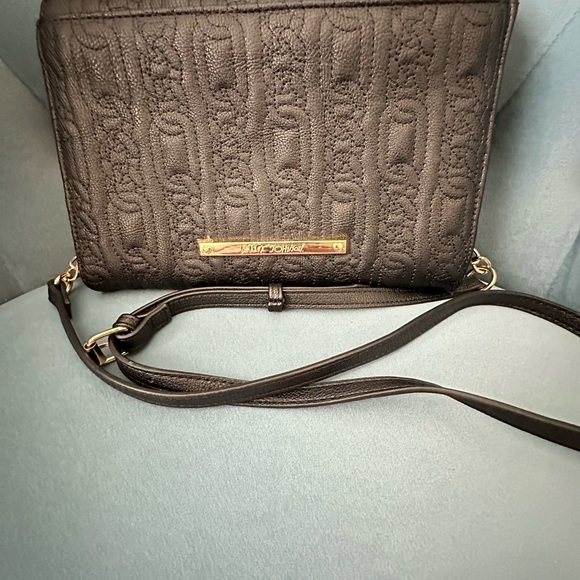 Betsy Johnson Crossbody. Gently loved. Excellent condition! - Picture 2 of 15